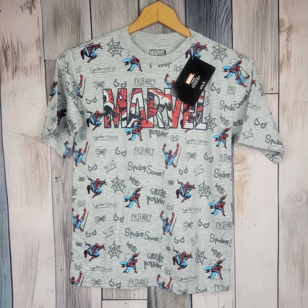 Marvel Spiderman Gray Shirt Sleeve Tshirt Size Medium 12